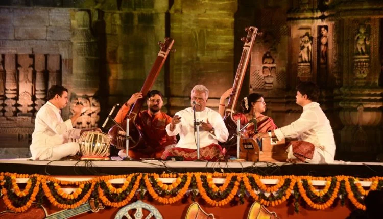 Hindustani Vocal Music - Discover the Magic of Captivating the Senses